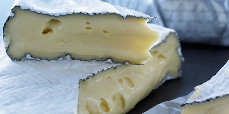 Can You Eat Brie Rind Or Not? Amazing Facts